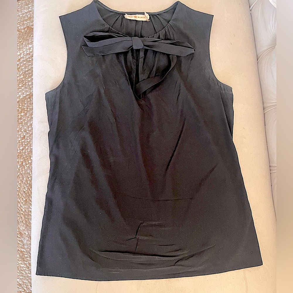 Sexy spring break  TORY BURCH BLACK SILK sleeveless tank top elegant work blouse